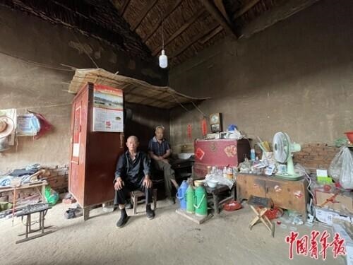 993年十月初四什么命,1993年闰三月婚配"