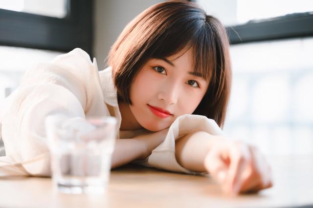 天蝎女喜欢一个人的表现，天蝎女对喜欢的人态度