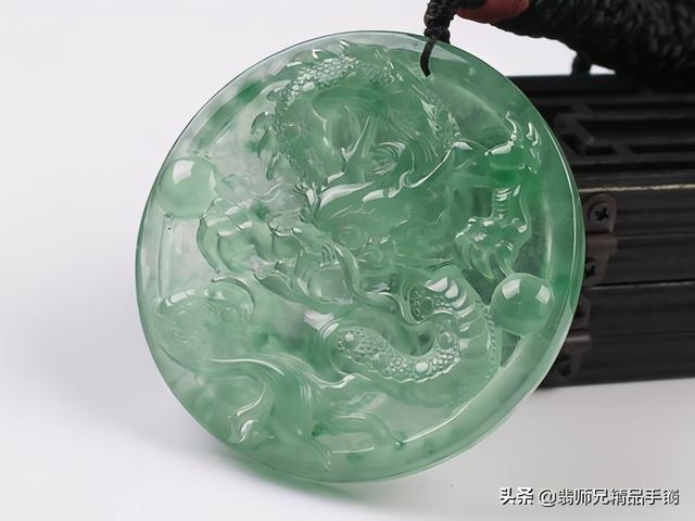 属鼠人能不能佩戴龙牌，龙牌佩戴有什么说法