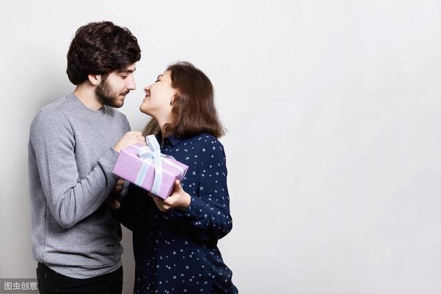 6虎与96鼠的婚姻状况，1984属鼠一生有二婚"