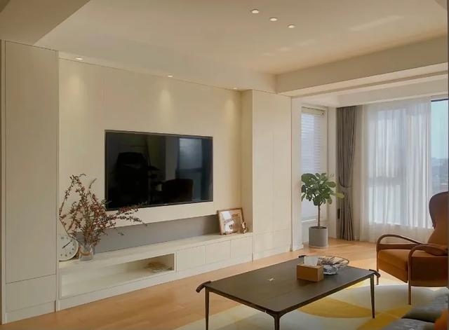 属兔电视背景墙什么更佳，属兔客厅适合挂什么画