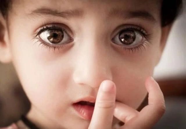 天生有抬头纹的女人旺夫吗，有福气的女人面相