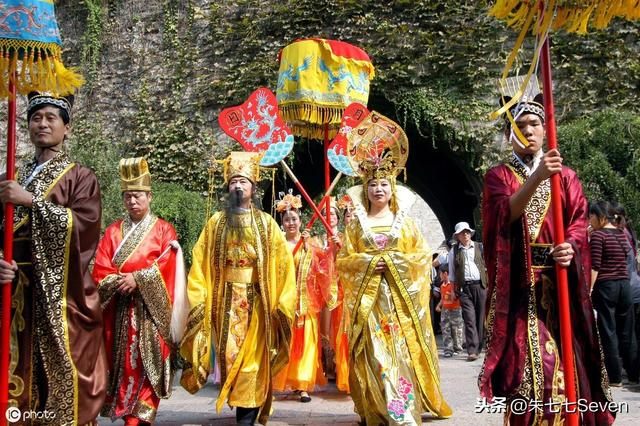 农历十月出生的宝宝好不好，农历10月份的鼠宝宝好吗