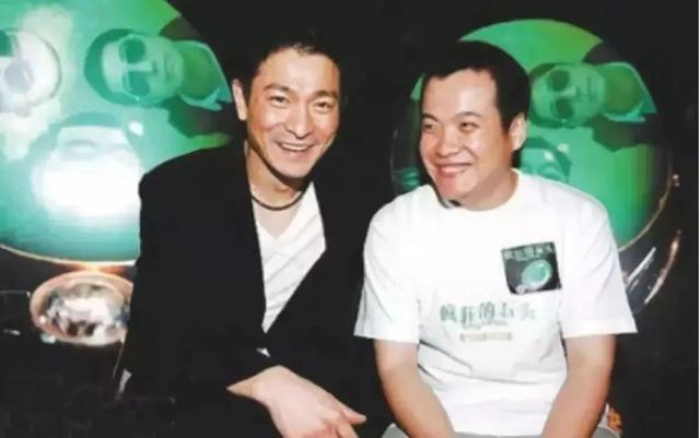 男属蛇与十二生肖婚配齐家 ，男蛇女兔女大两岁好么