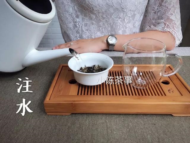 属鼠的三冲六冲，十二生肖六冲三合