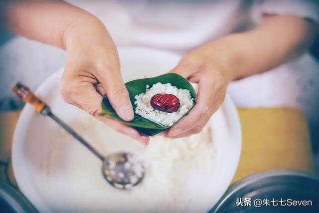 农历十月出生的宝宝好不好，农历10月份的鼠宝宝好吗