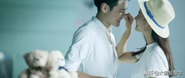 马配对的属相婚配表视频，02年属什么生肖婚配