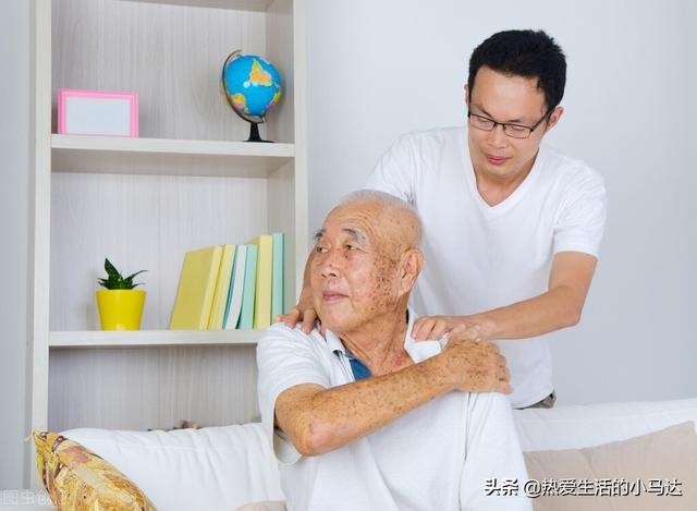 974属虎命晚年很苦,属虎2022