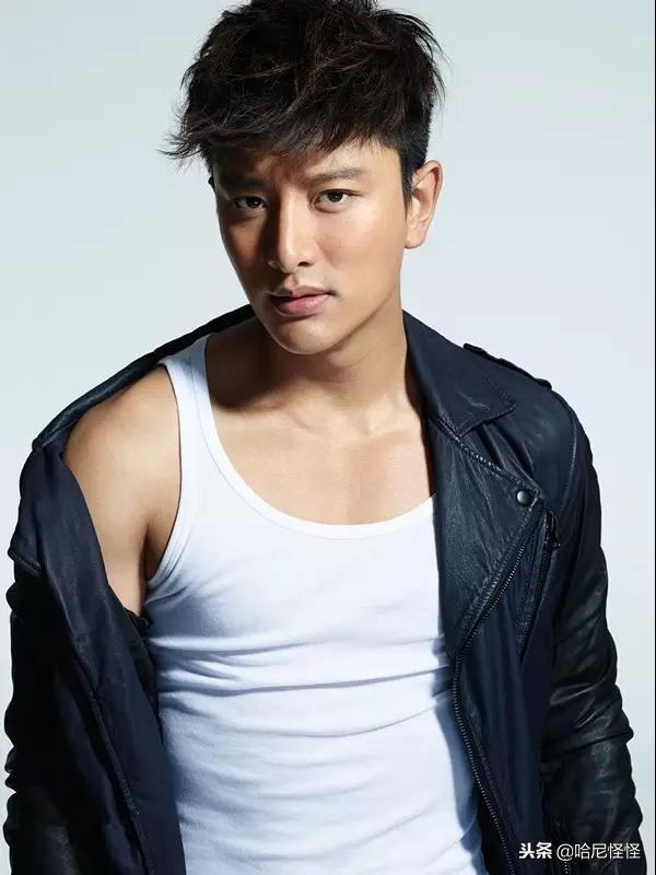 965属蛇男人更佳妻子，生肖蛇男的更佳配偶"