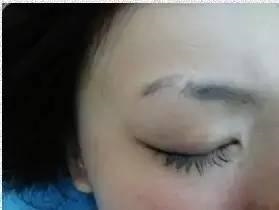 女人八字命硬是什么意思,女人命硬是什么意思