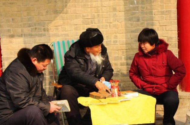 婚姻要不要听算命的，婚姻算命免费算姻缘