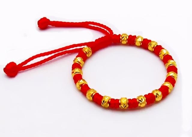 属兔的戴黄金好吗，属兔的人适合佩戴黄金吗