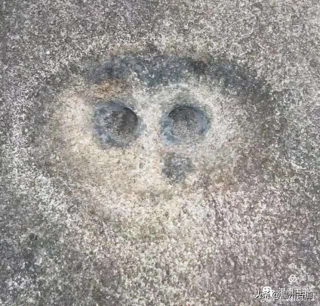 预言唯有玉兔上龙床，千佛万祖保护