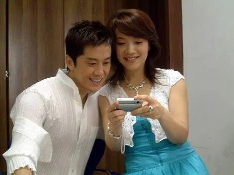 976年的龙45岁后感情，76年属龙的女人命最差"