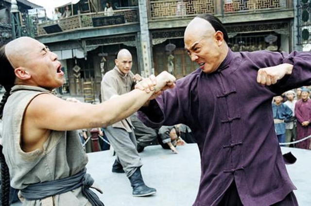 4年属龙死于哪一年，属龙男喜欢女人床上什么表现"