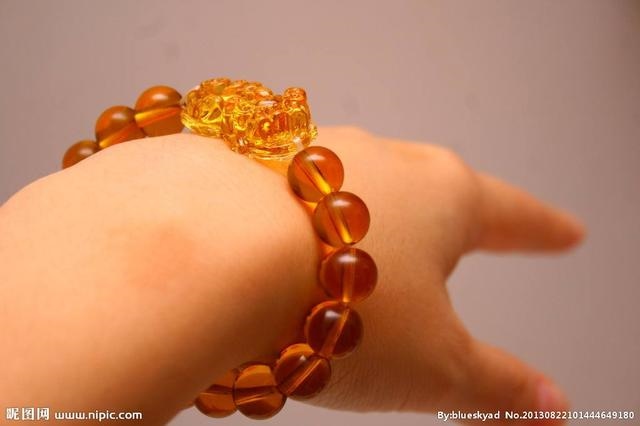 男士戴生肖好还是戴貔貅好，男带观音还是貔貅好