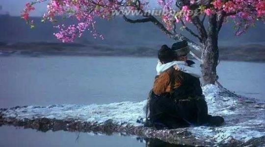 免费八字查桃花运，八字测你命带多少桃花