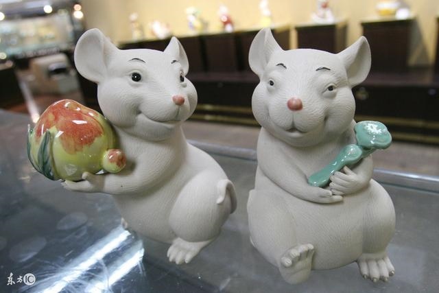 属鼠人今年财运怎么样，2022 年属鼠人的全年运势