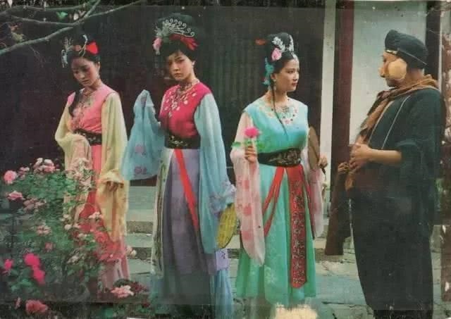 3年的猪一生有几次婚姻，83年属猪男一生有几次婚姻"