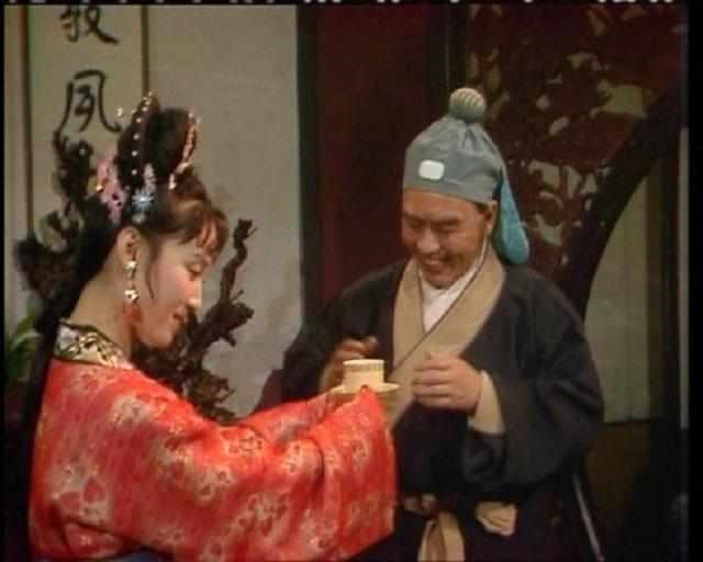 3年的猪一生有几次婚姻，83年属猪男一生有几次婚姻"