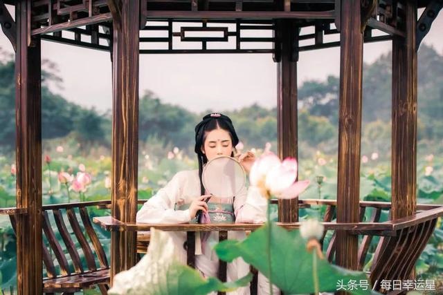 5年属牛人最穷不过36岁，85年属牛一辈子大运"