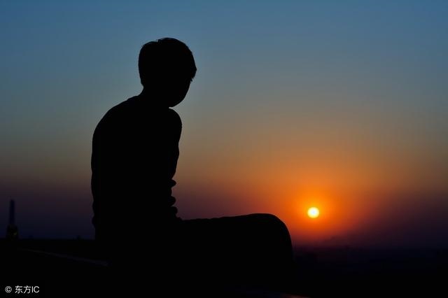 夫妻宫被刑必离婚，八字夫妻宫被流年刑