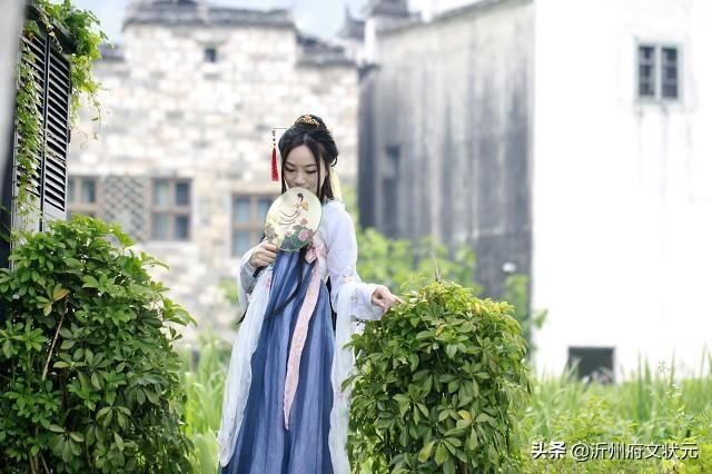 命带两朵桃花什么意思，正缘可能是二婚的吗