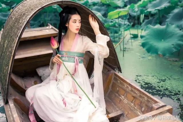 5年属牛人最穷不过36岁，85年属牛一辈子大运"