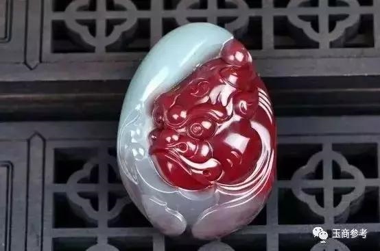 玉貔貅吊坠图片，6种人千万不能戴貔貅