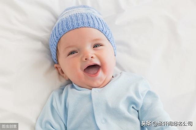 987年火命取什么名字好，属火兔的取名字宜用字"