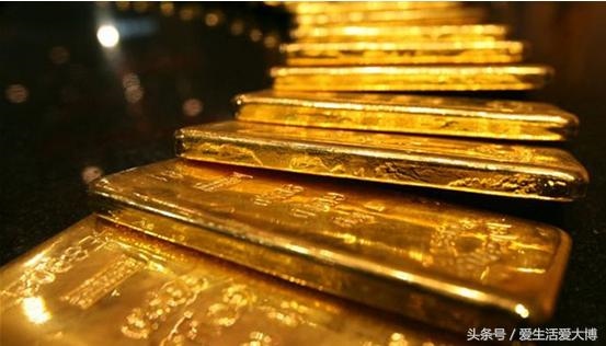 963年属兔下半年财运滚滚来，兔年出生男性"