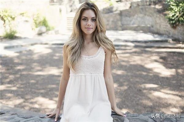 987属兔的终身幸运色,1987年兔33岁后财运"