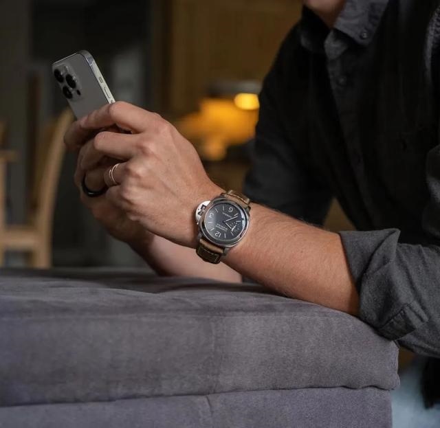 987年属兔戴手表，1987年属兔的适合养什么"