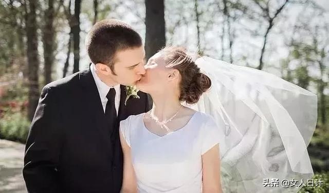 女鼠和男虎能配夫妻吗，属鼠女和属虎男的婚姻怎么样