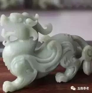 玉貔貅吊坠图片，6种人千万不能戴貔貅