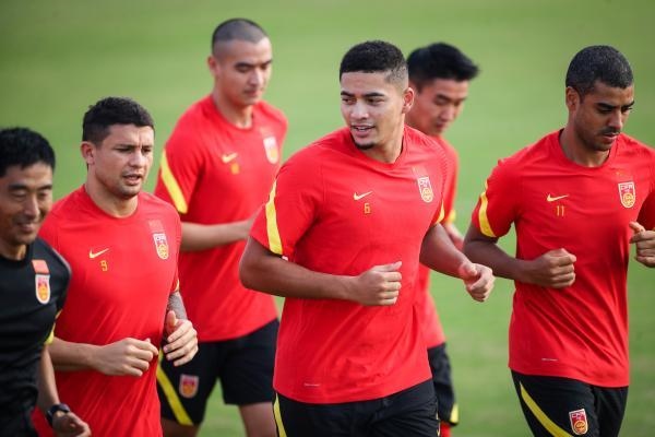 022属兔结婚大利月，2022年哪天结婚更好"