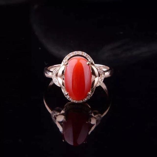 3年属兔的人适合戴什么首饰，属兔戴什么招财转运"