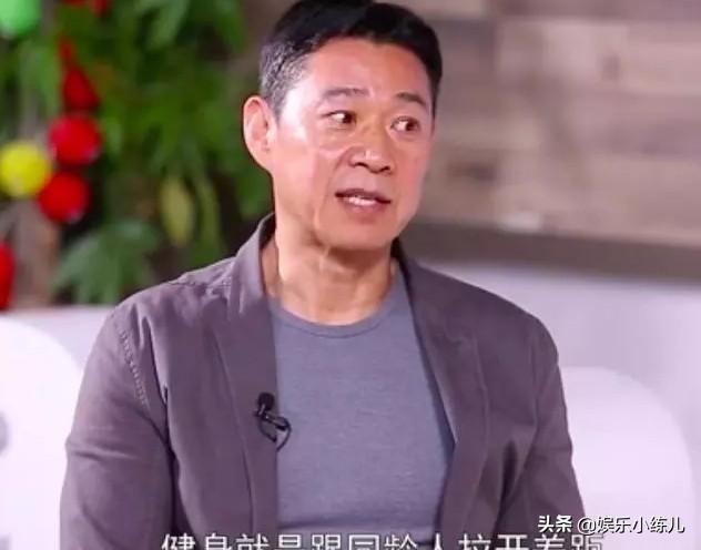 属鼠的今年六十几岁，属鼠的人2022 年运势