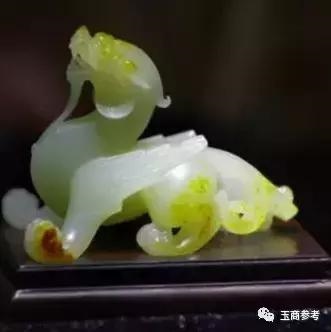 玉貔貅吊坠图片，6种人千万不能戴貔貅