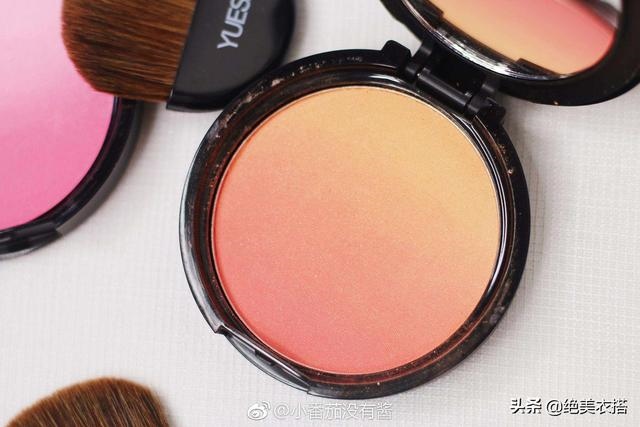 老婆颧骨过高丈夫化解 *** ，老婆克夫财运怎么化解