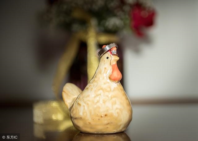 属鸡人一生命运如何，属鸡人的命运和婚姻