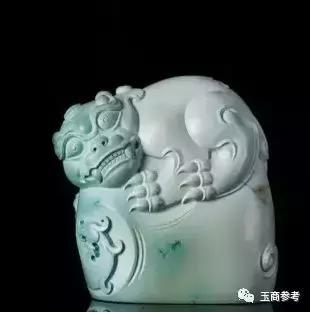 玉貔貅吊坠图片，6种人千万不能戴貔貅