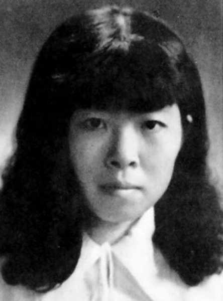 932年出生2022年多大，1975年出生今年多大"