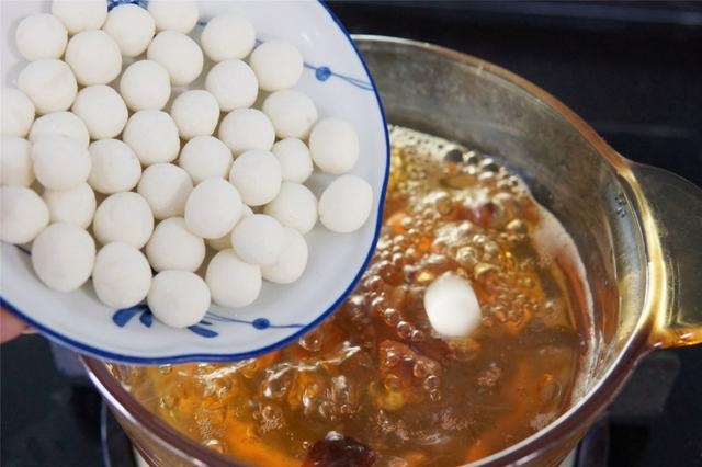 女人命里双桃花，双桃花啥意思