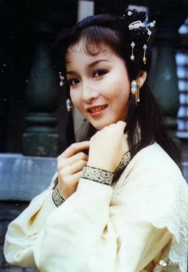 963年农历4月是什么命，1963年属兔2022