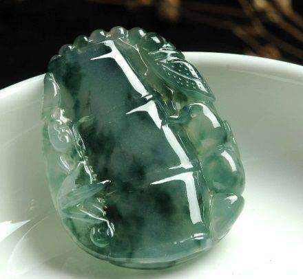 0岁戴哪种翡翠手镯好看,翡翠种水分类图"