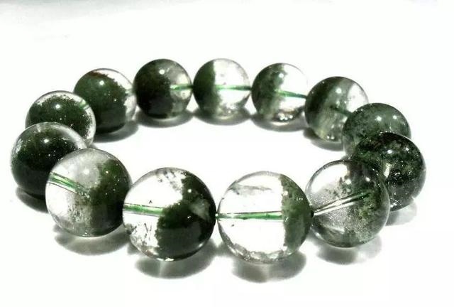 女人佩戴什么增加财运，女人要带什么才能财运好呢