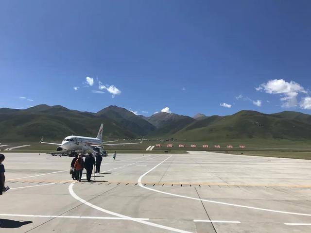 鼠兔生个鼠宝宝怎样，属兔的父母生鼠宝宝好吗