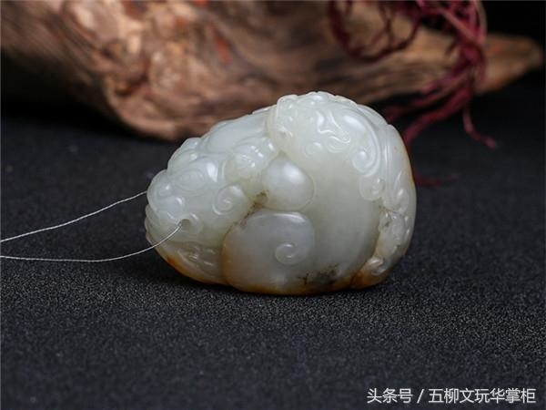 女人脖子上戴玉貔貅好吗，6种人千万不能带个貔貅