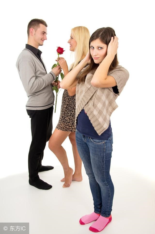 桃花运中的烂桃花是什么意思,突然桃花运旺是好事吗